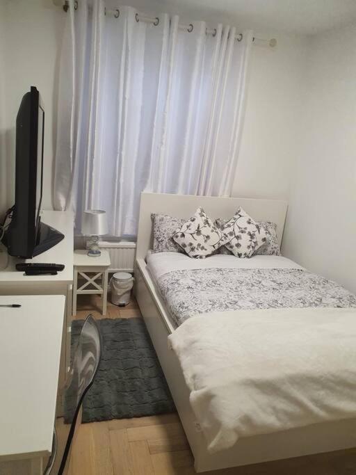 2 Bedroom Flat In Vauxhall, London Luaran gambar